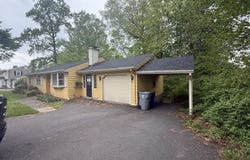 55 Metacomet Road, Plainville, CT 06062