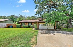 813 Glen Key Street, Denison, TX 75020