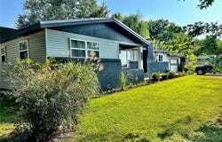 686 Gip Annie  RD, Harrison, AR 72601