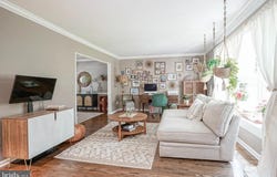 20 DELWOOD LANE, BERLIN, NJ 08009