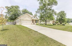 114 Silverside, Perry, GA 31069