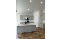 917 Quartz Rd, Kimberly, ID 83341