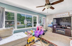 1320 S LUTZ Street, SHAWANO, WI 54166-3378