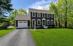 50 Searle Avenue, Cranston, RI 02920