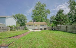 20 WILSON AVENUE, BLACKWOOD, NJ 08012