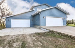 12881 W Pleasant Valley Drive, Aberdeen, SD 57401