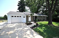 31 E Meadow Lane, Ellisville, MO 63021