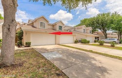 537 Lake Bridge Drive, Ormond Beach, FL 32174