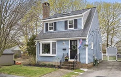 17 Edwards Road, Hyannis, MA 02601