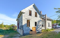 29 Portland Road, Bridgton, ME 04009
