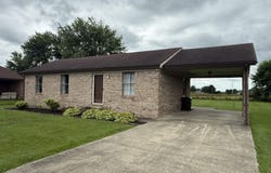 119 Willoughby St, Hardinsburg, KY 40143