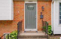 6305 N Bales Avenue, Gladstone, MO 64119