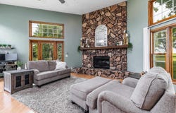 11915 Wedgewood Lane, Darlington, WI 53530