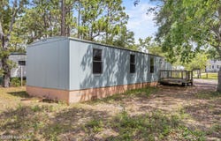 69 Elm Road, Southport, NC 28461