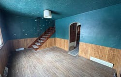 109 E 9th Street, Morris, MN 56267