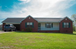 4416 Countrywood Street, Union City, TN 38261