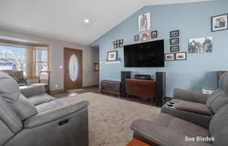 3531 FAWN VIEW DR., ZEELAND, MI 49464