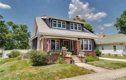 209 W Spruce Street, Jerseyville, IL 62052