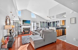 14100 FARNSWORTH LANE, UPPER MARLBORO, MD 20772