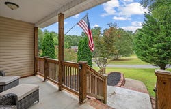 176 Oak Leaf, Carrollton, GA 30116