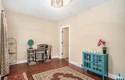 912 N Spring Ave, Sioux Falls, SD 57104