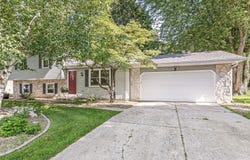 23433 Broadwood Drive, Elkhart, IN 46514
