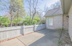8112 Riverpark Way, Evansville, IN 47715
