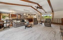 3151 FERNDELL ACRES Drive, HOBART, WI 54155