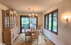 1 Asbury Court, Mason City, IA 50401