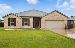 465 Kerens Street, Nevada, TX 75173
