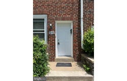 369B E COUNTY LINE Road, ARDMORE, PA 19003