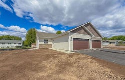 2102 S IRONWOOD AVENUE, Marshfield, WI 54449