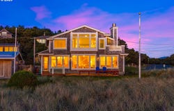 887 BEACH ST, Manzanita, OR 97130