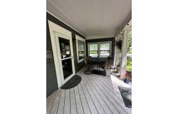 522 N 7th Avenue, Winterset, IA 50273