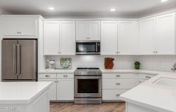 2511 W QUEEN CREEK Road, Chandler, AZ 85248