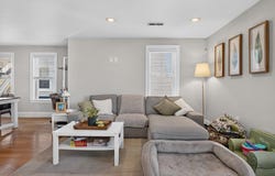 59 Lonsdale PH3, Boston, MA 02124