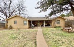 3207 29th Street, Lubbock, TX 79410