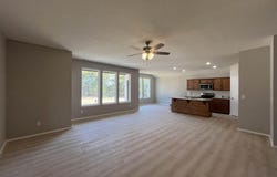 718 Swiss Road, Marshfield, MO 65706