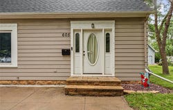 605 N Minnesota Avenue, Saint Peter, MN 56082