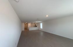 121 Spotbill Ct, Uhland, TX 78640