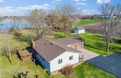 19447 County Road 1, Morris, MN 56267