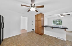 45 Brian Lane, Troy, MO 63379