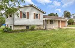 86 Lancaster Drive, Heath, OH 43056