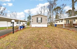 18 Timber Lane, Wareham, MA 02576