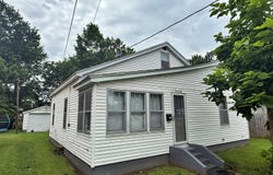 206 W 17TH Street, Metropolis, IL 62960