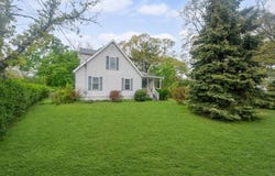 77 Woodhull Avenue, Riverhead, NY 11901