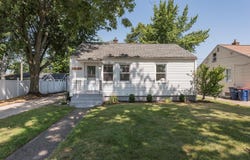 2931 Eastland Road, Muskegon, MI 49441