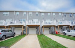 34 COOLIDGE Avenue, RANSON, WV 25438