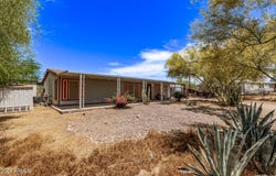 1330 E SCENIC Street, Apache Junction, AZ 85119