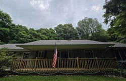 9114 N Riverview Drive, Kalamazoo, MI 49004